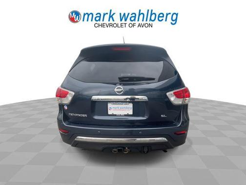 2015 Nissan Pathfinder SL