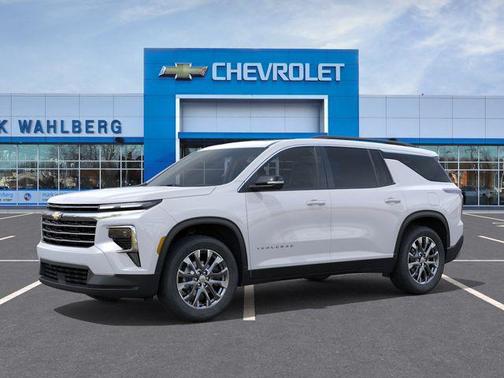 Summit White 2026 Chevrolet Traverse LT