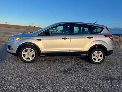 2017 Ford Escape S