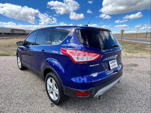 Deep Impact Blue 2013 Ford Escape SE