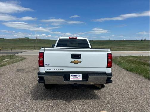 Summit White 2019 Chevrolet Silverado 2500 WT