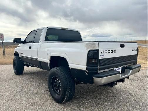 2000 Dodge Ram 2500 SLT