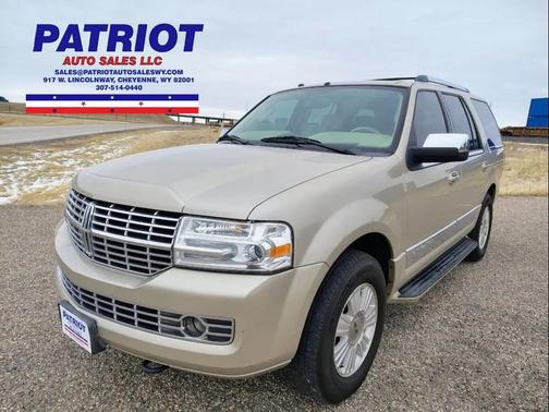 2007 Lincoln Navigator Base