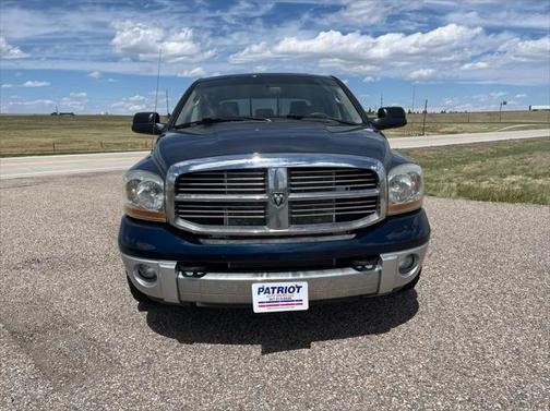 2006 Dodge Ram 2500 Laramie Mega Cab