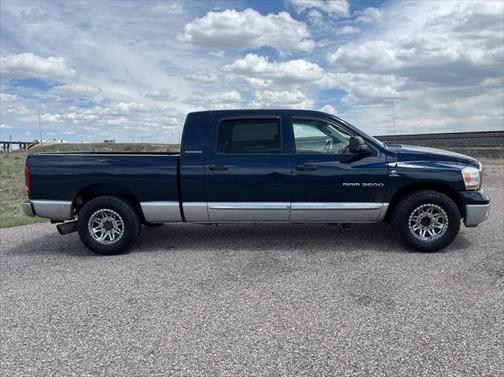 2006 Dodge Ram 2500 Laramie Mega Cab