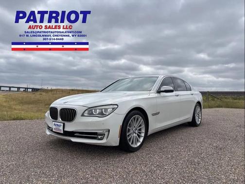 2014 BMW 750 i xDrive