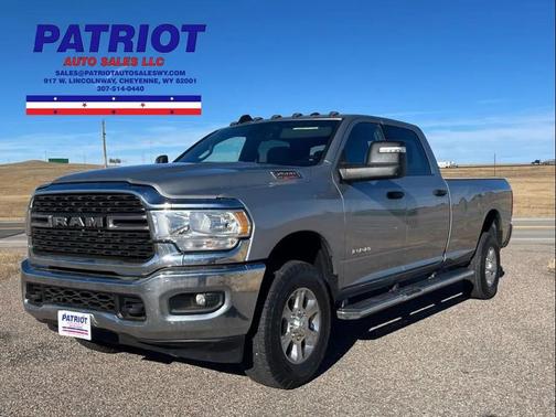 2023 RAM 2500 Big Horn Crew Cab 4x4 8' Box