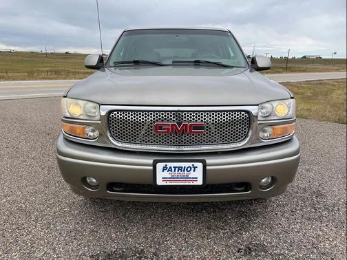 2001 GMC Yukon Denali