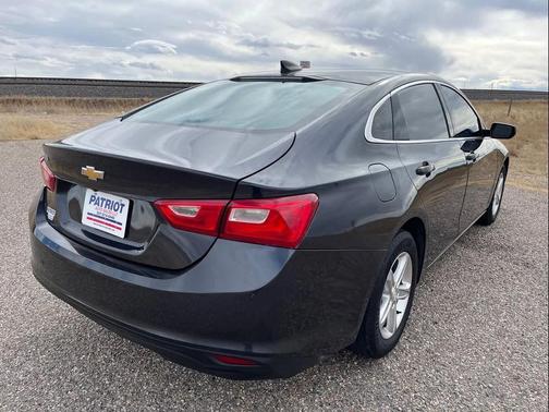 2022 Chevrolet Malibu 1LS