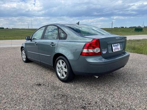 2004 Volvo S40 T5