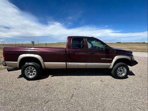 Red 2004 Dodge Ram 2500 SLT Quad Cab