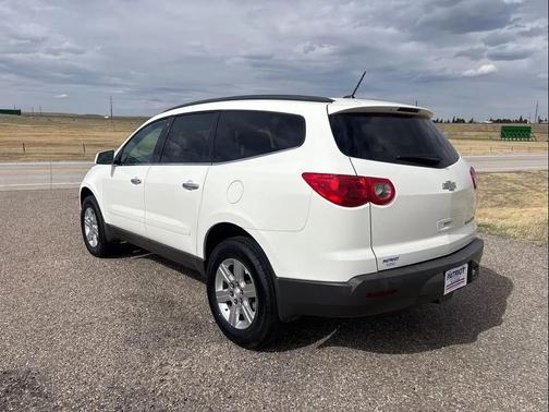 White 2012 Chevrolet Traverse LT