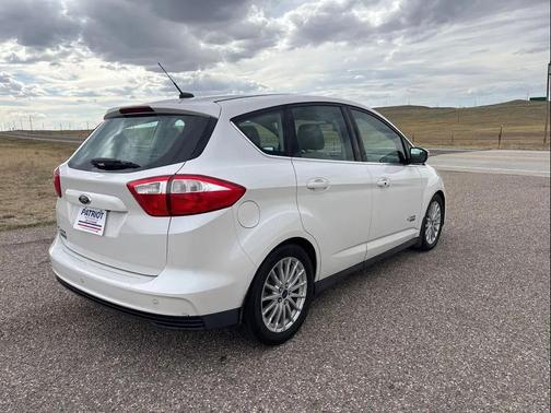 White Platinum Metallic Tri-Coat 2014 Ford C-Max Energi SEL