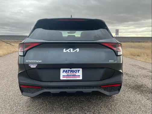 2024 Kia Sportage LX