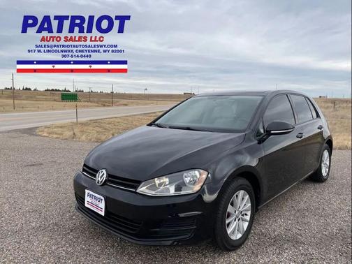 2016 Volkswagen Golf TSI S 4-Door
