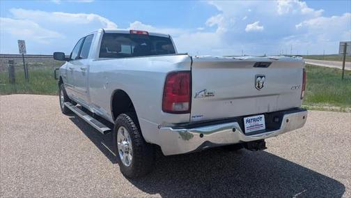 2018 RAM 2500 Big Horn Crew Cab 4x4 8' Box