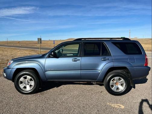2004 Toyota 4Runner SR5