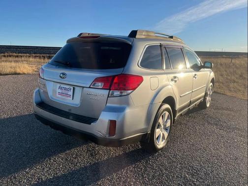 2012 Subaru Outback 2.5i Premium