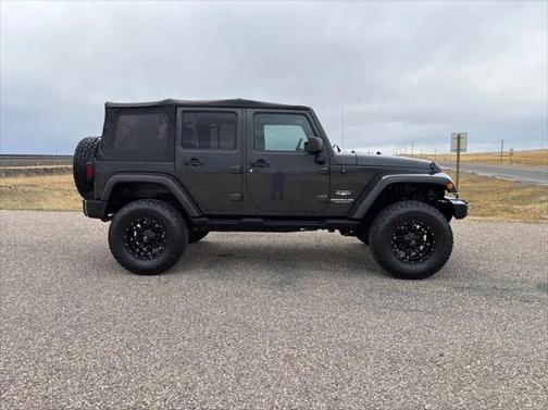 2010 Jeep Wrangler Unlimited Sahara
