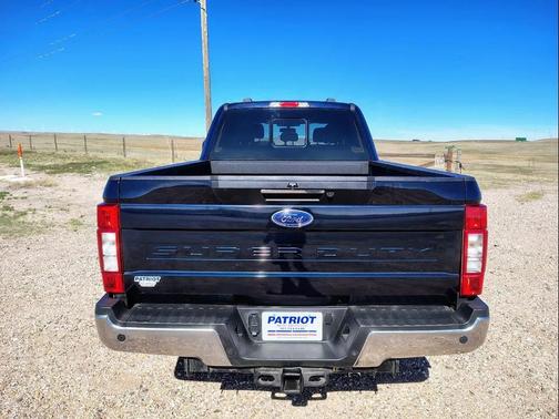 Antimatter Blue Metallic 2022 Ford F-250 Lariat