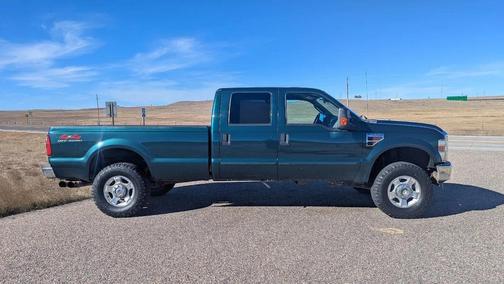 2009 Ford F-350 XLT Super Duty Crew Cab