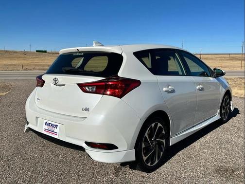 2017 Toyota Corolla iM Base