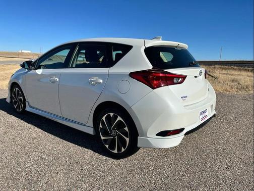 2017 Toyota Corolla iM Base