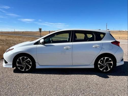 2017 Toyota Corolla iM Base