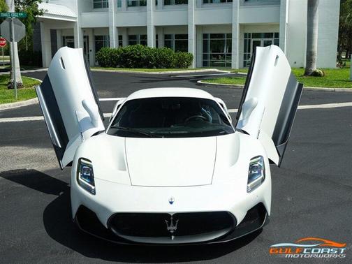2022 Maserati MC20 Base