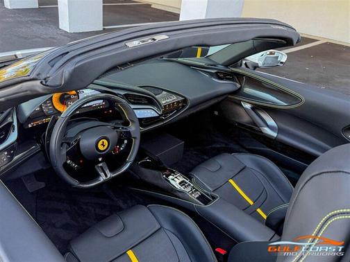 2024 Ferrari SF90 Spider Base