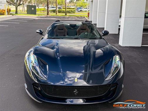 2023 Ferrari 812 GTS Base