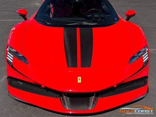 2021 Ferrari SF90 Stradale Base