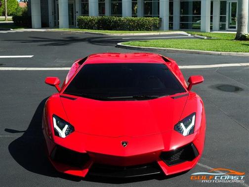 2015 Lamborghini Aventador LP700-4