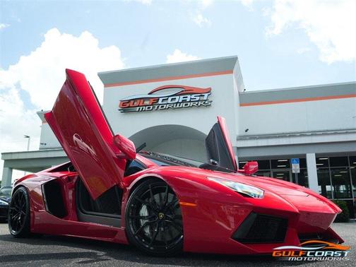 2015 Lamborghini Aventador LP700-4