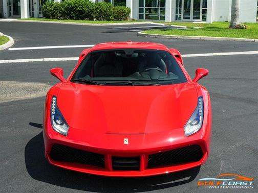2019 Ferrari 488 GTB Base
