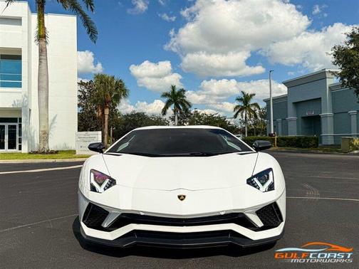 2018 Lamborghini Aventador S Base
