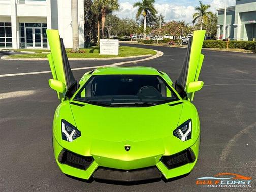 2014 Lamborghini Aventador LP700-4
