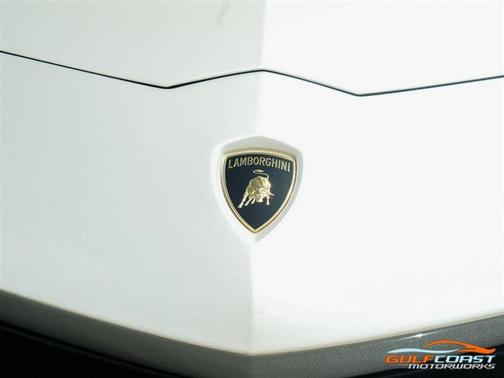 2015 Lamborghini Aventador LP700-4