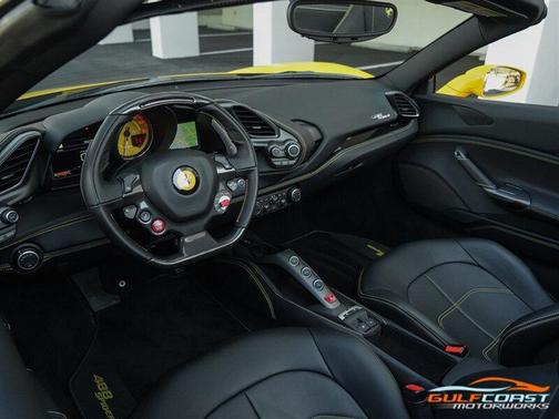 2018 Ferrari 488 Spider Base
