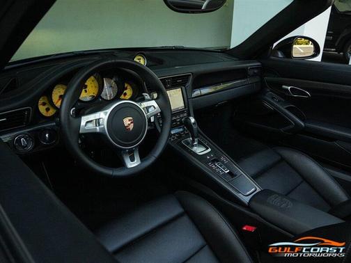 2015 Porsche 911 Turbo