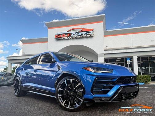 2021 Lamborghini Urus 