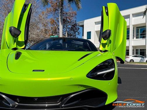 2021 McLaren 720S Performance