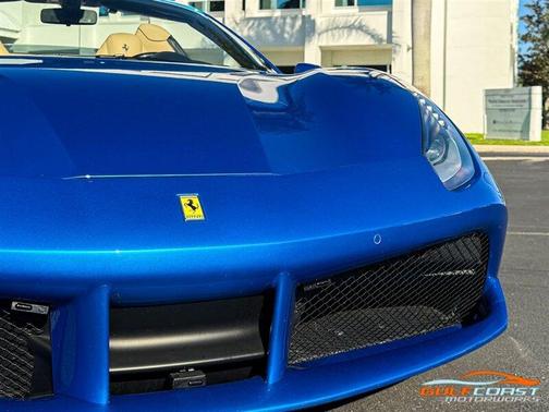 2017 Ferrari 488 Spider Base
