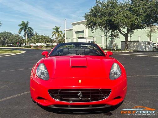 2013 Ferrari California Base