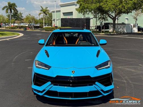 2023 Lamborghini Urus S