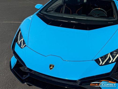2024 Lamborghini Huracan Tecnica Base