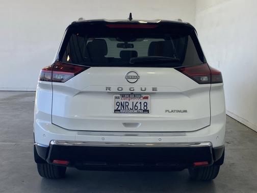 2024 Nissan Rogue Platinum