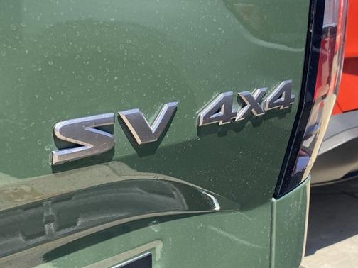 2022 Nissan Frontier SV