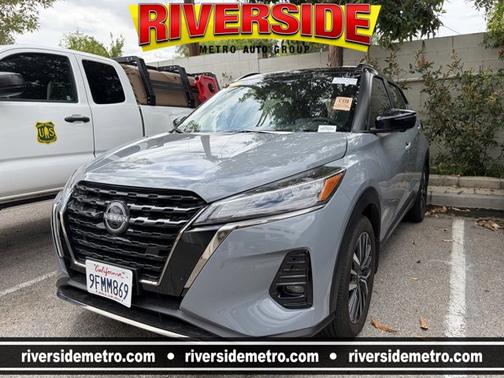 2023 Nissan Kicks SR