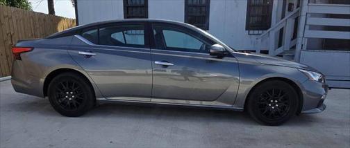 2022 Nissan Altima S FWD